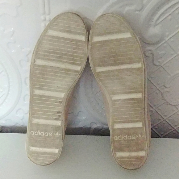 Adidas Court Vantage Originals Off white suede sneakers size 12 - Picture 8 of 8